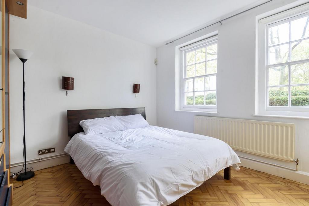 Moodkee Street, Canada Water 2 bed flat £450,000