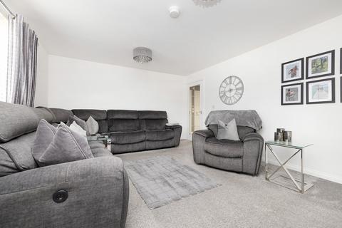 33 Cadwell Gardens, Gorebridge, EH23 4NE