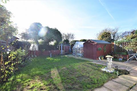 2 bedroom detached bungalow for sale, Balmoral Avenue, Clacton-on-Sea