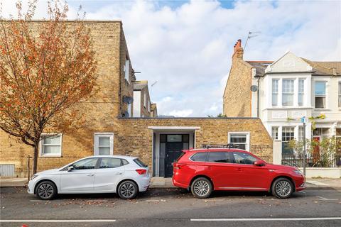 2 bedroom apartment for sale, Munster Road, London, SW6