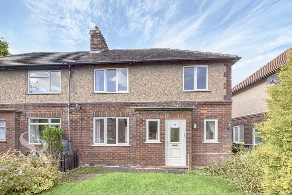 Bowden Lane, ChapelEnLeFrith, SK23 3 bed semidetached house £225,000