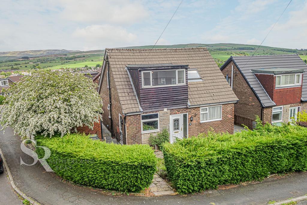 Aldersgate, New Mills, SK22 3 bed detached house £395,000