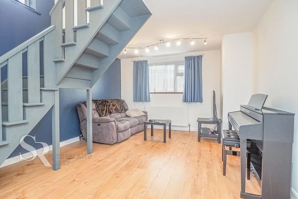 Aldersgate, New Mills, SK22 3 bed detached house £395,000