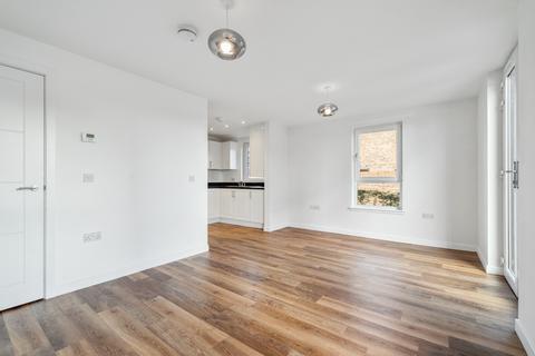 74 Kestrel Way, Perth, PH1 5FT