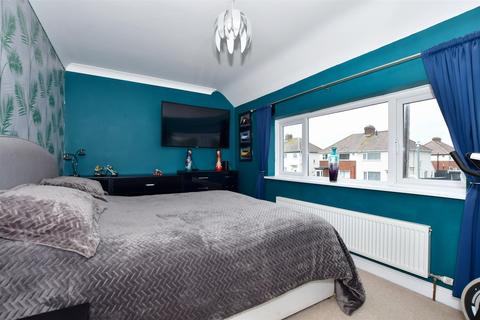 1 Cavell Square, Deal, CT14 9HN