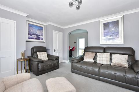 1 Cavell Square, Deal, CT14 9HN