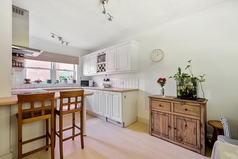 2 bedroom apartment for sale, Headley Close, Alresford, Hampshire, SO24