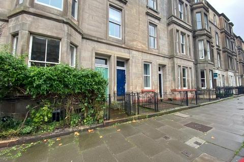 2 bedroom flat to rent, East London Street, Broughton, Edinburgh, EH7