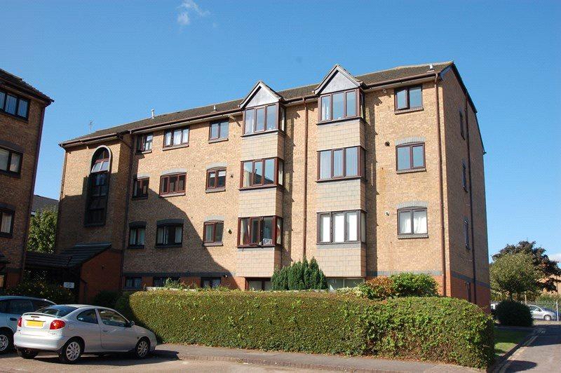St Matthews Court, King Street, LeeOnTheSolent, Hampshire, PO12 2
