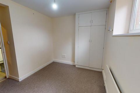 1 bedroom ground floor flat to rent, Flat 1, 7 All Saints Street, Nottingham, NG7 4DP