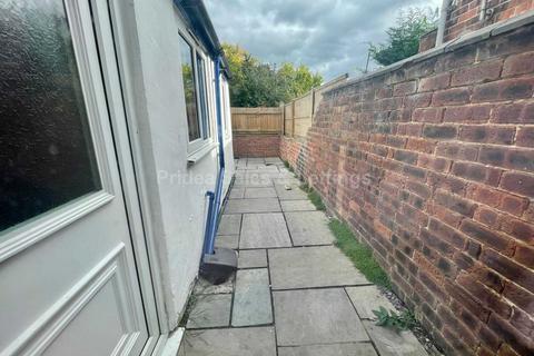 3 bedroom terraced house to rent, Hope Street, Lincoln