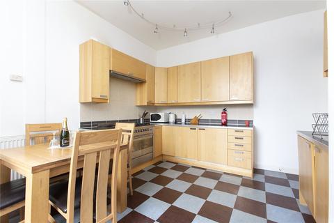 2 bedroom flat to rent, Morningside Road, Morningside, Edinburgh, EH10