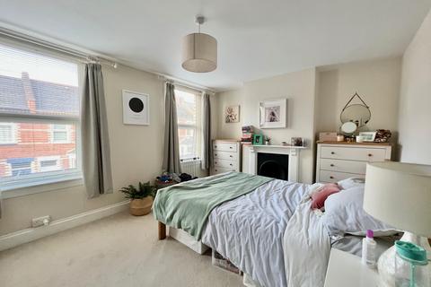 3 bedroom terraced house for sale - Baker Street, Heavitree, Exeter, EX2 5EA