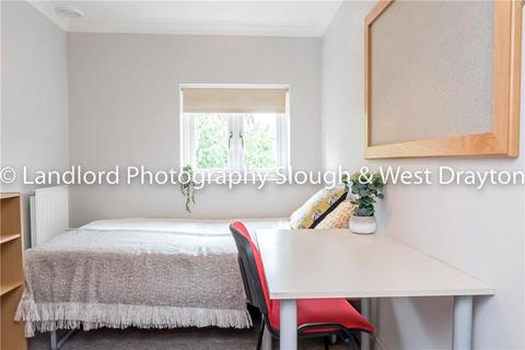 1 bedroom terraced house to rent, Broomfield, Guildford, Surrey, GU2