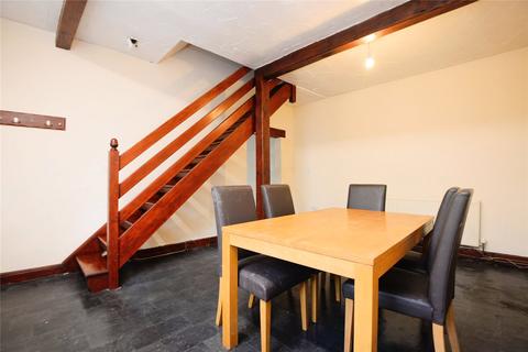 3 bedroom terraced house for sale - Windmill Terrace, Huddersfield, West Yorkshire, HD4