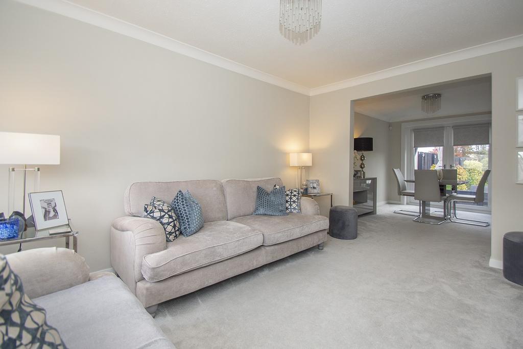 Greenacres, Ardrossan, KA22 3 bed semidetached house £155,000