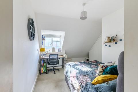 2 bedroom flat for sale - Cavendish Road, Balham