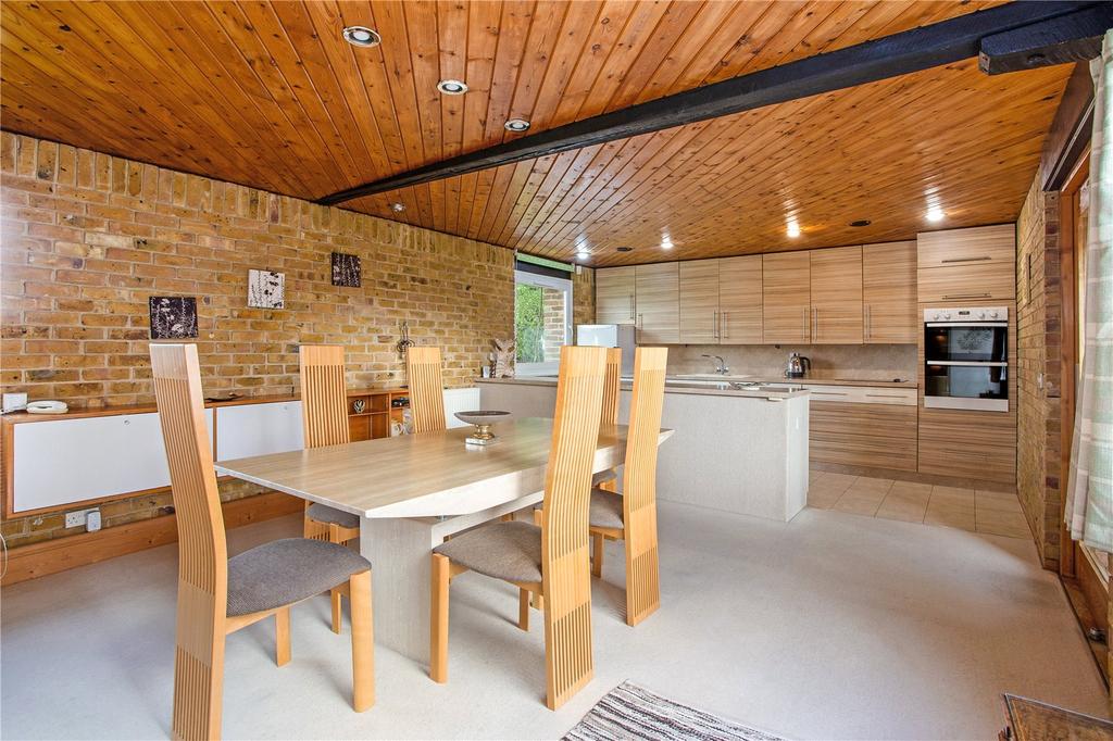 Breakfast Room