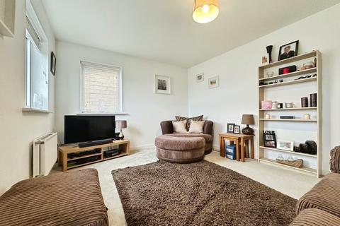 2 bedroom flat for sale, St Georges Quay, Lancaster, LA1