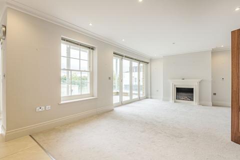 2 bedroom flat for sale - Connaught Square, Winchester, Hampshire