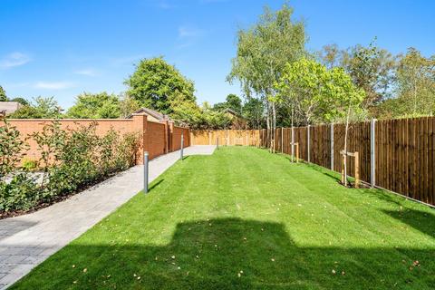 undefined, Fairmile Lane, Cobham