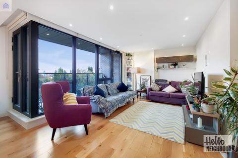 2 bedroom apartment to rent, Cadmium Square, London, E2