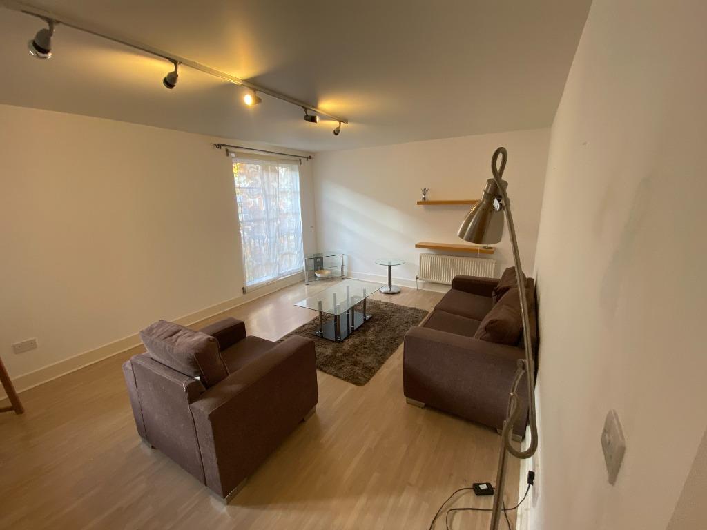Easter Dalry Wynd, Dalry, Edinburgh, EH11 1 bed flat £1,100 pcm (£254 pw)