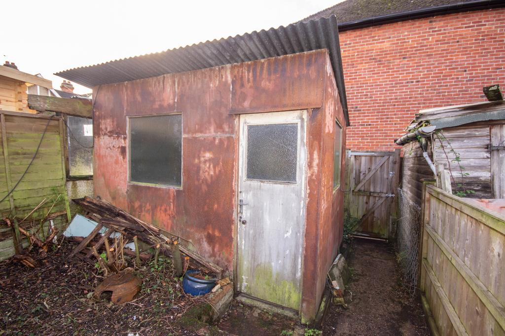 Shed