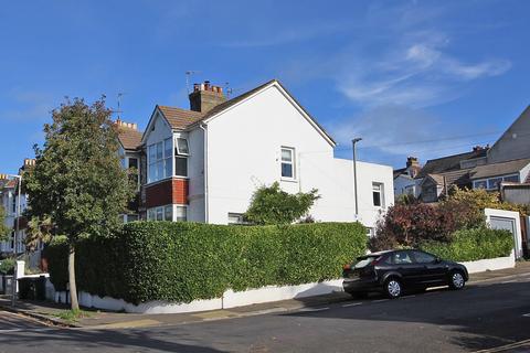 3 bedroom end of terrace house for sale - Southdown Avenue, Brighton BN1