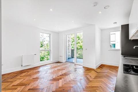 Flat 7, 8 Malling Close, Croydon, CR0 7YD