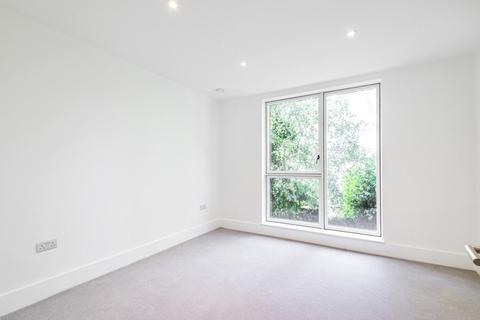 Flat 7, 8 Malling Close, Croydon, CR0 7YD