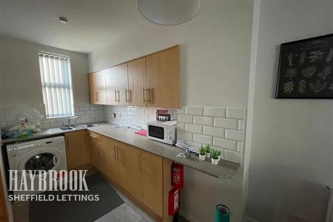 4 bedroom terraced house to rent - Heavygate Road Crookes S10