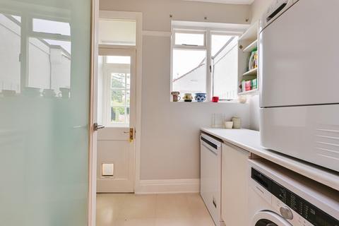 81 Boston Avenue, Southend-on-sea, SS2 6JF