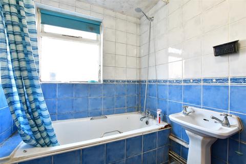 126 New Road, London, E4 9SY