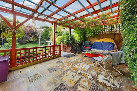 38 Ash Close, Thetford, IP24 3HG