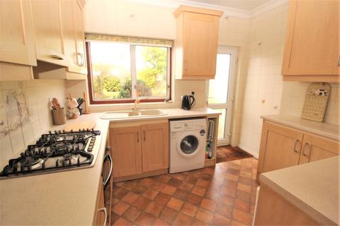 3 bedroom semi-detached house for sale - Tudor Gardens, Leigh-on-Sea, Essex, SS9