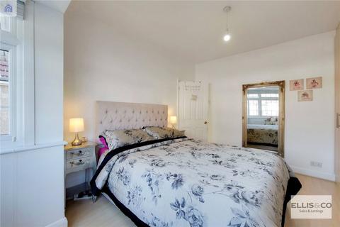 84 Burns Avenue, Southall, UB1 2LT