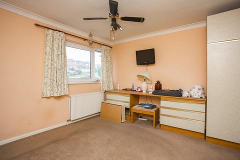56 Fermor Way, Crowborough, TN6 3BJ