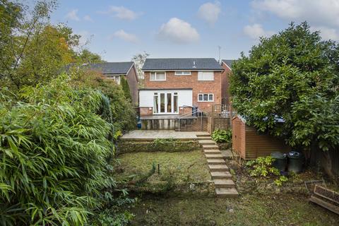 56 Fermor Way, Crowborough, TN6 3BJ