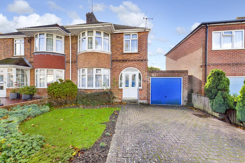 Dolphins Road, Folkestone 3 bed semidetached house £350,000