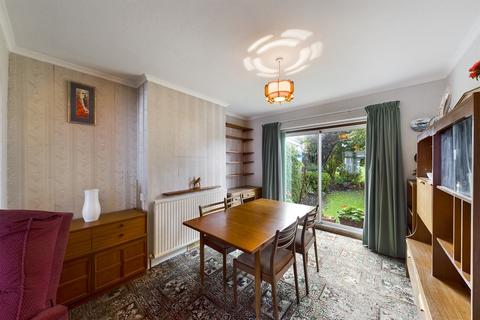 155 Dolphins Road, Folkestone, CT19 5QA