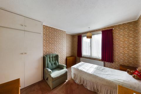 155 Dolphins Road, Folkestone, CT19 5QA