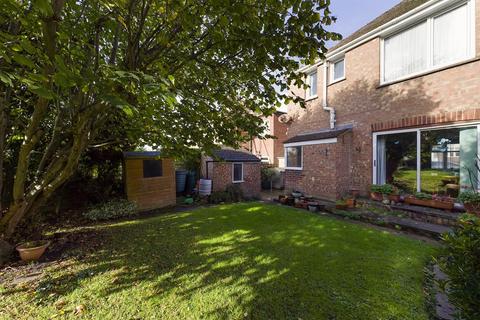 155 Dolphins Road, Folkestone, CT19 5QA