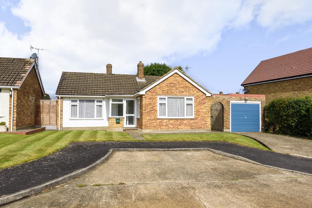 Little Orchard, Coxheath, Maidstone 2 bed detached bungalow £1,300
