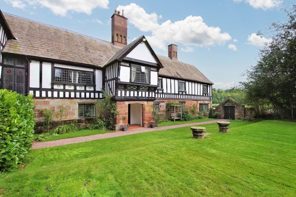 Abbey Green Road, Leek 4 bed house for sale £600,000