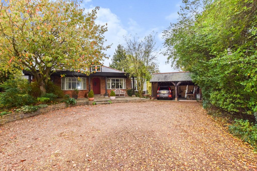 Frogs Hall Road, Lavenham, CO10 9QH 2 bed detached bungalow for sale