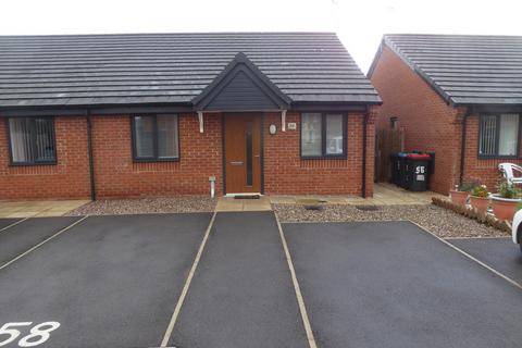 2 bedroom semi-detached bungalow to rent, Chillingham Road, Winsford