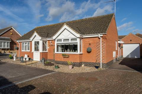 2 bedroom detached bungalow for sale - 17 Will Rede Close