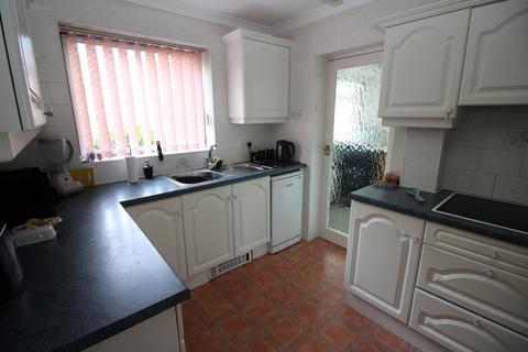 3 bedroom detached house to rent, Sutton Close, Darlington, County Durham