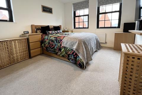 14 Badger Close, Brackley, NN13 6QX